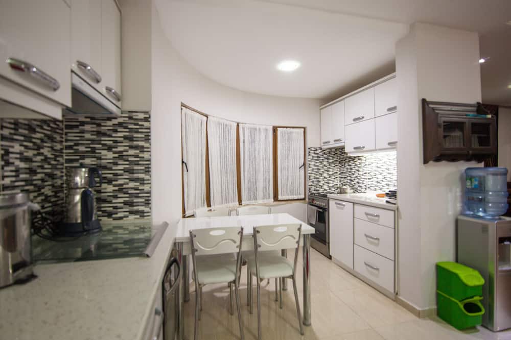 Photo of Kitchen in Icmeler