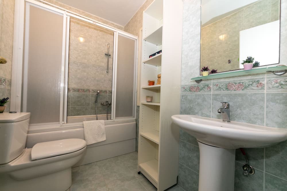 Photo of Bathroom in Turunc