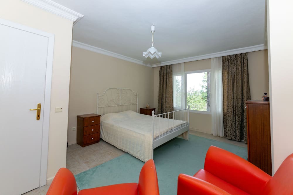 Photo of Bedroom in Turunc