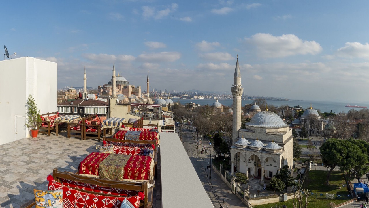 Photo of Patio Balcony in Sultanahmet