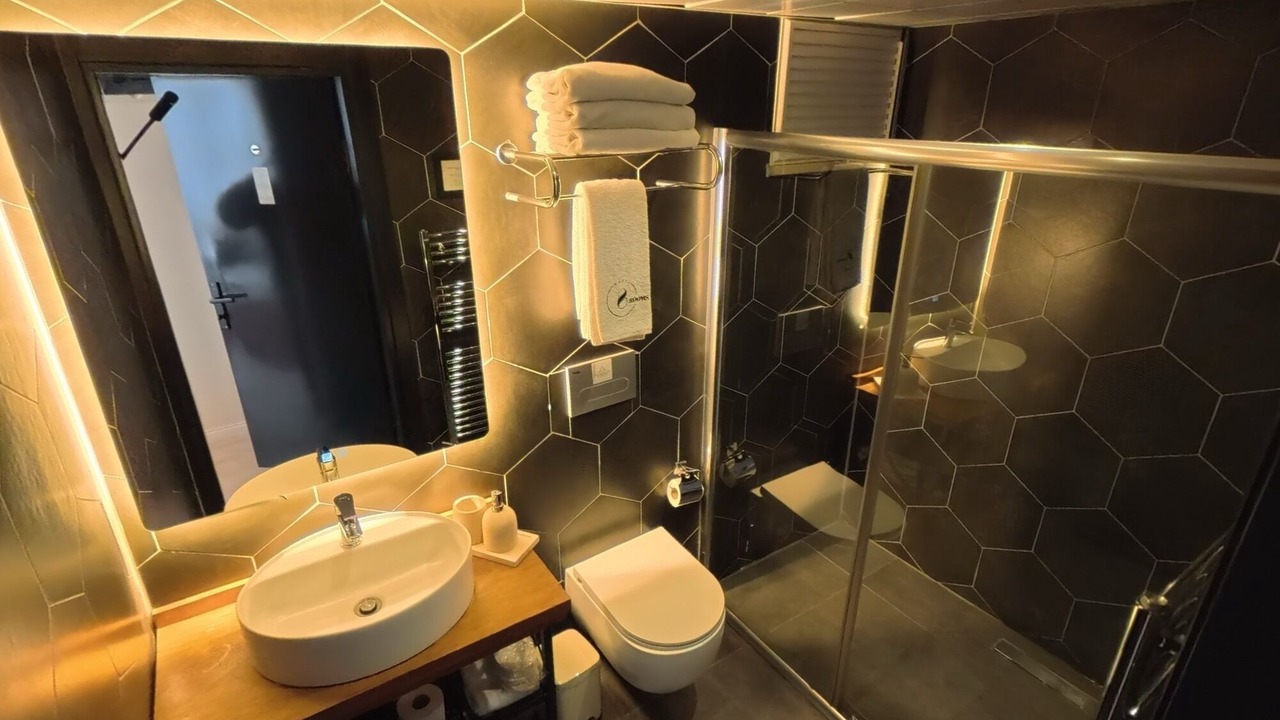 Photo of Bathroom in Gelibolu