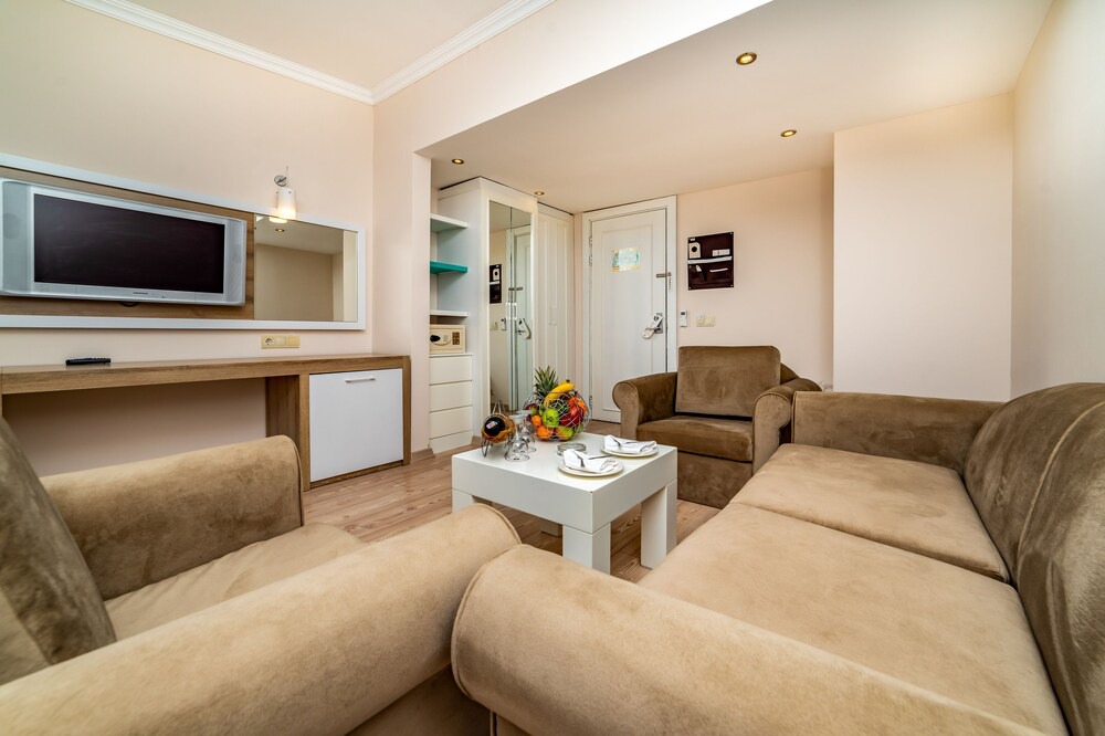 Photo of Bedroom in Beldibi