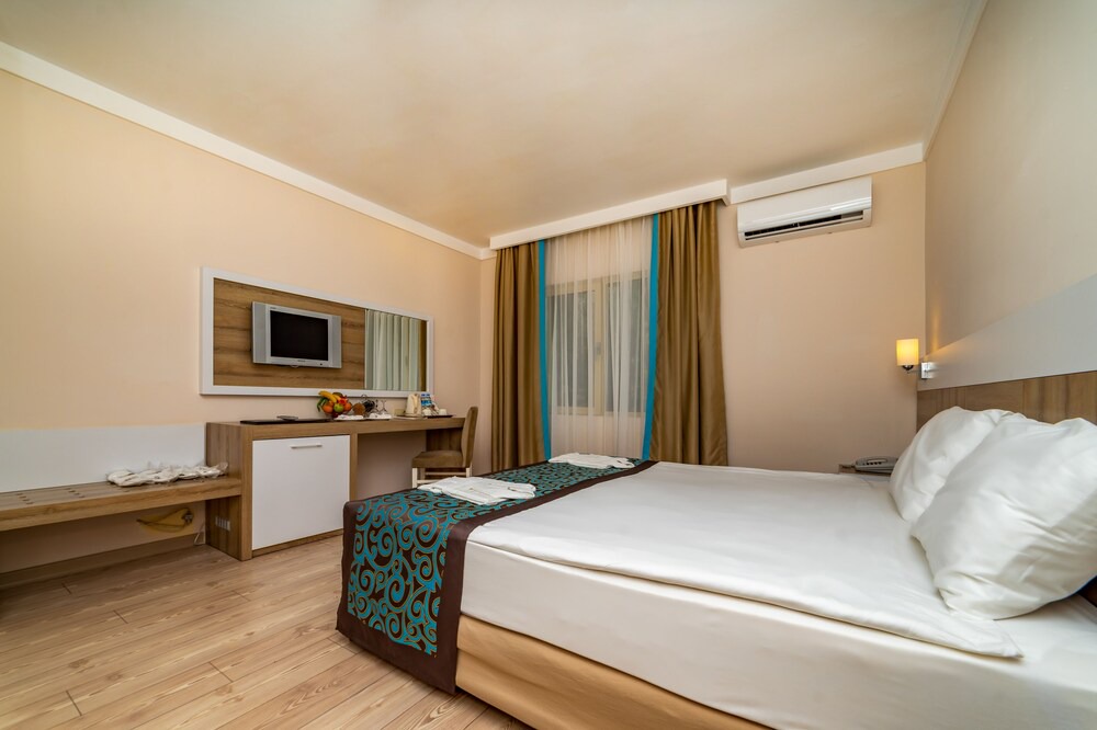 Photo of Bedroom in Beldibi