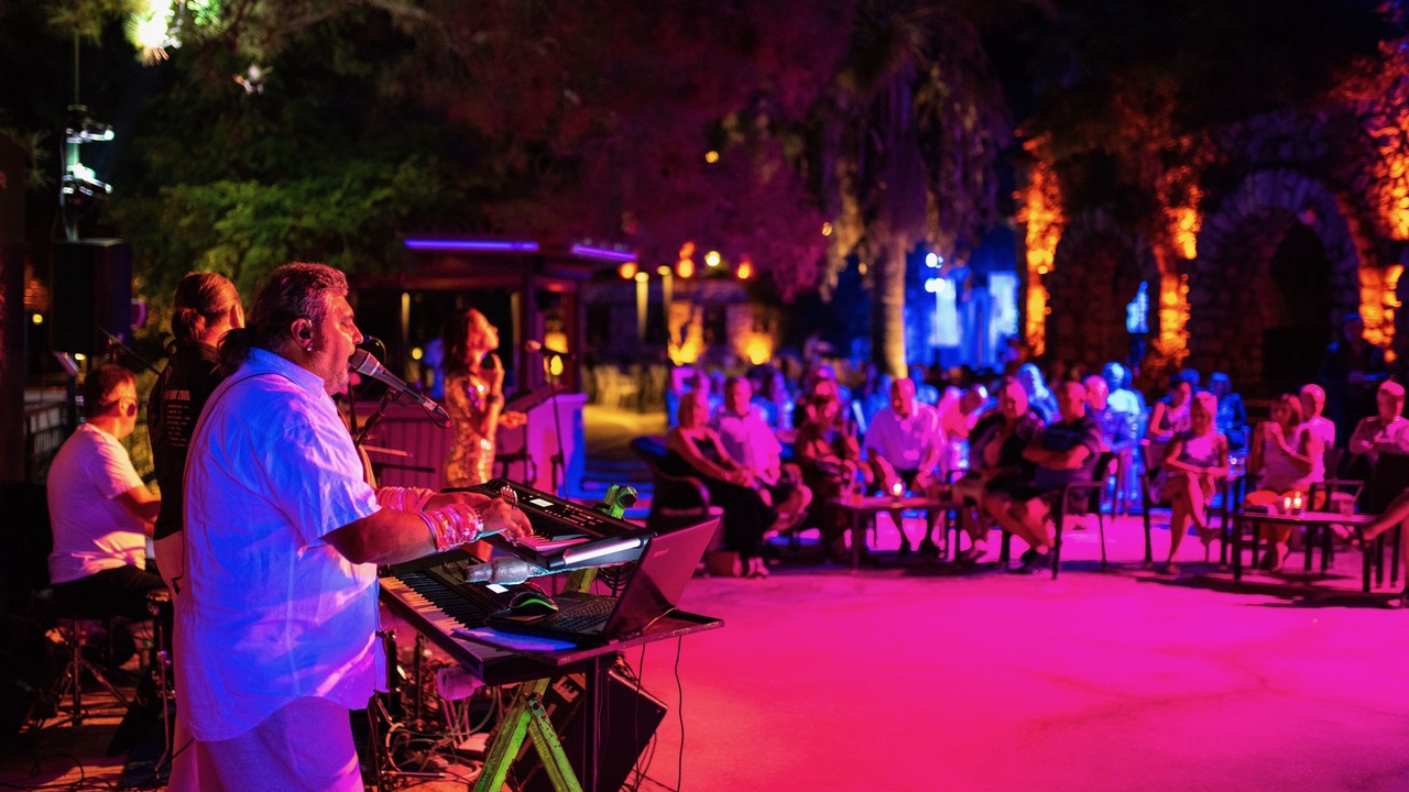 Photo of Others in Oludeniz