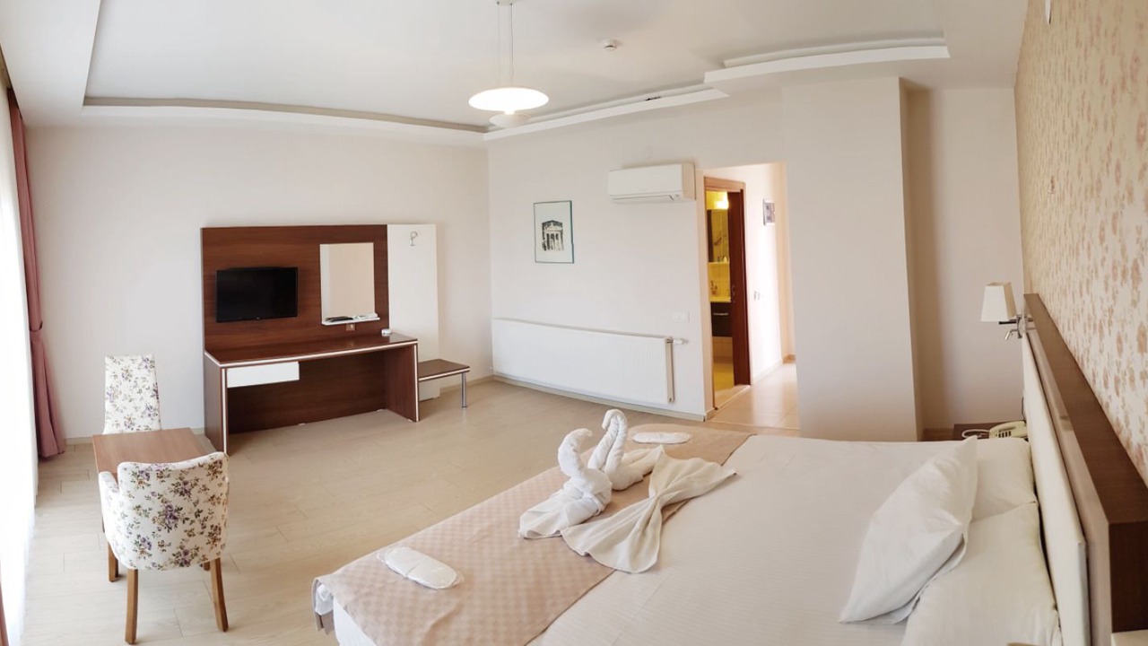 Photo of Bedroom in Efeler