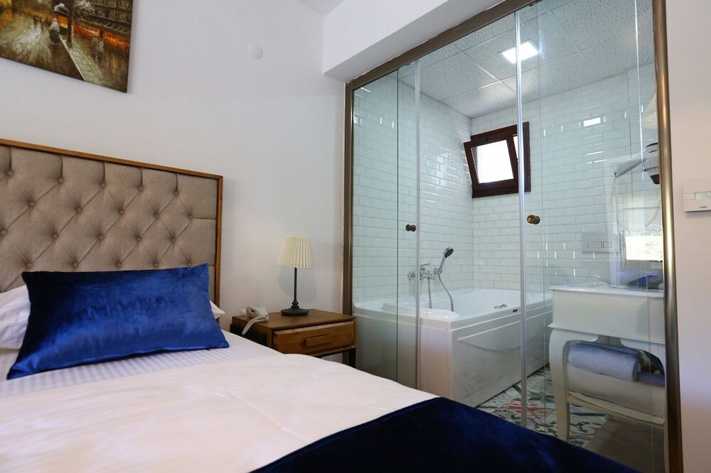 Photo of Bedroom in Urla