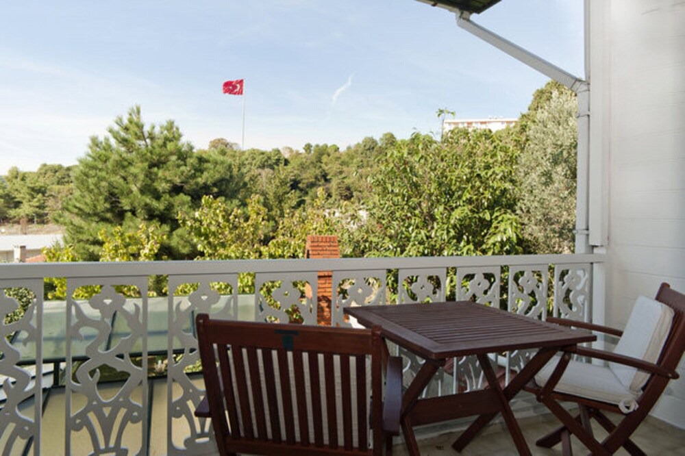 Photo of Patio Balcony in Anadolu Kavagı Mahallesi