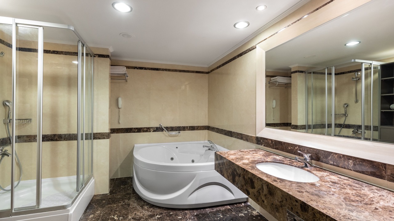 Photo of Bathroom in Side