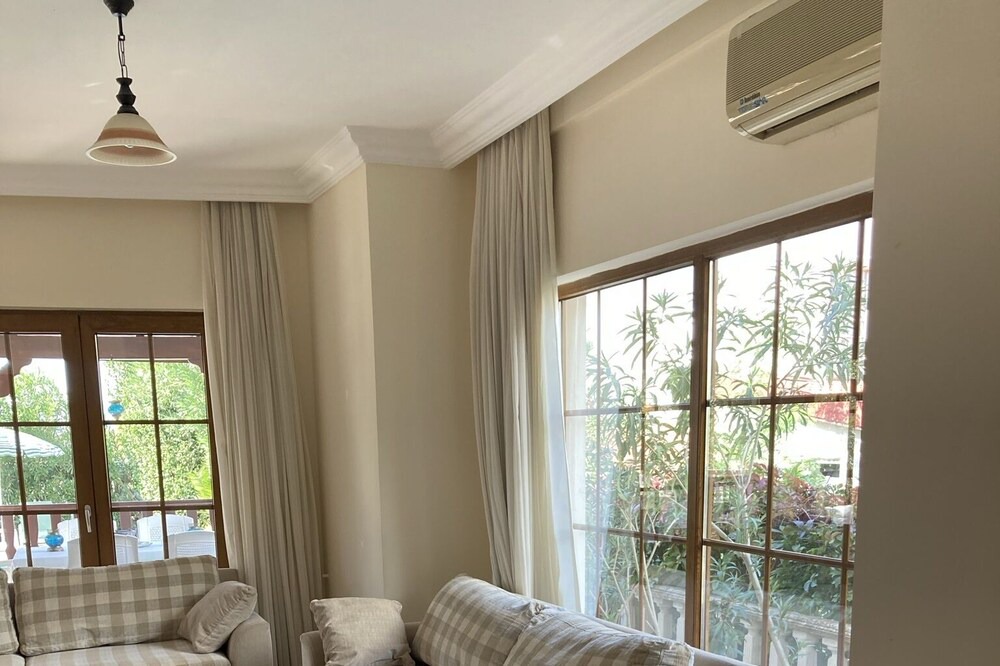 Photo of Livingroom in Faralya