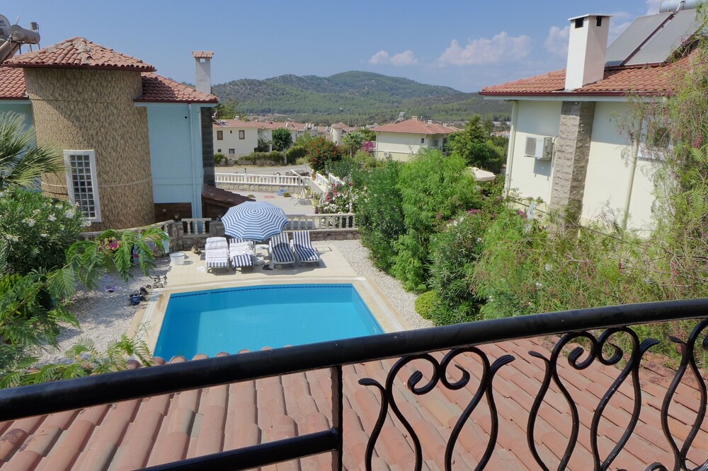 Photo of Patio Balcony in Faralya