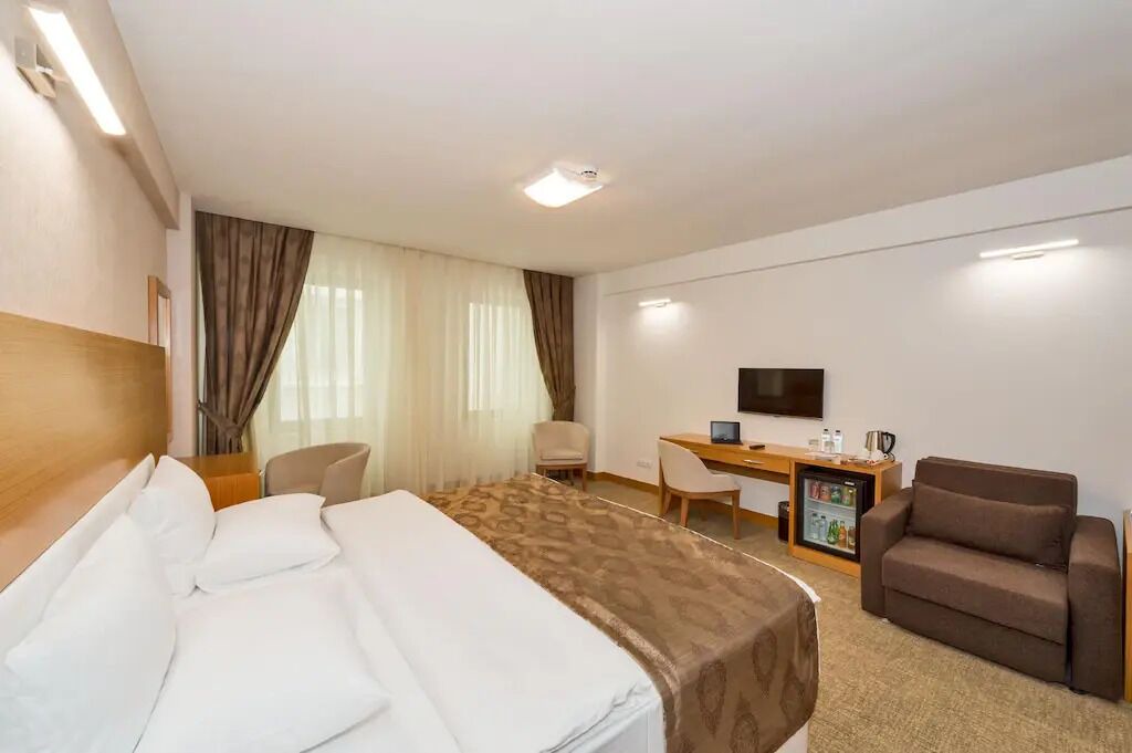 Photo of Bedroom in Pera
