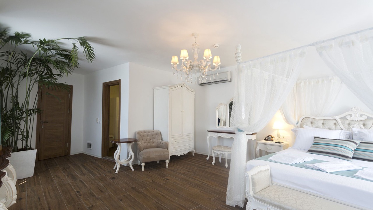 Photo of Bedroom in Selimiye