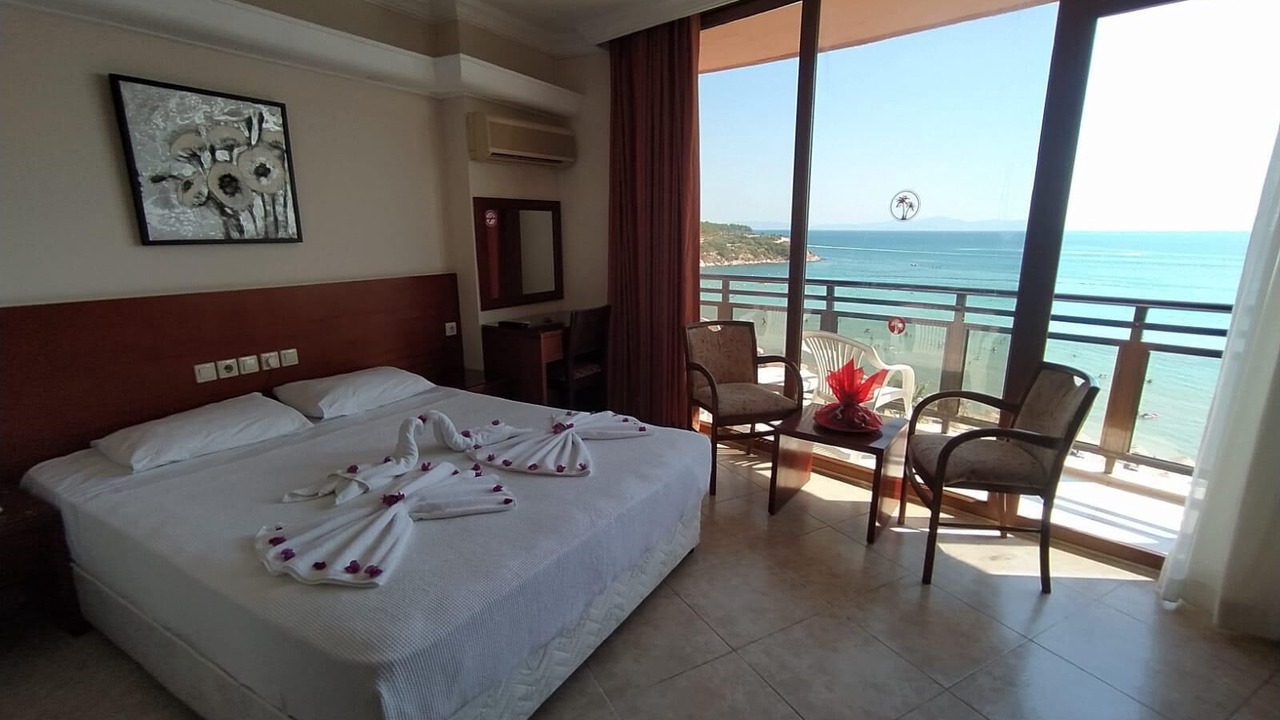 Photo of Bedroom in Altinkum
