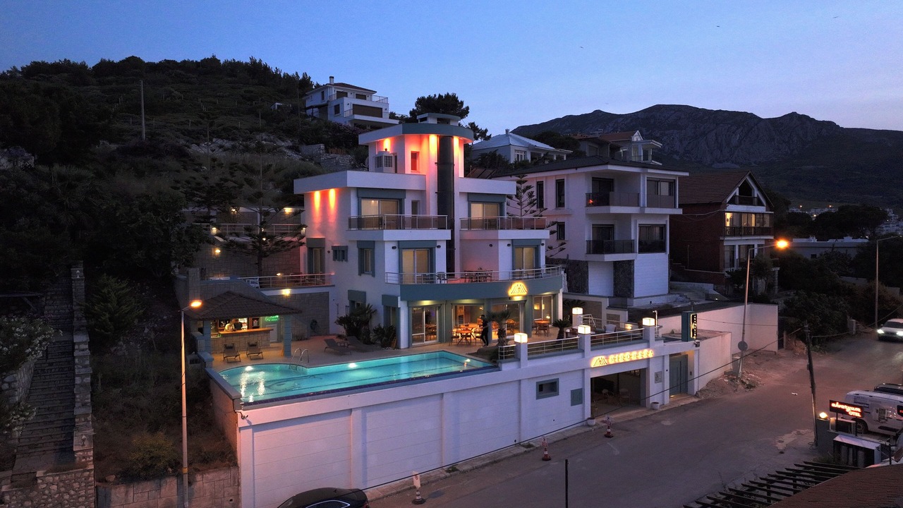Photo of Outdoor in Karaburun