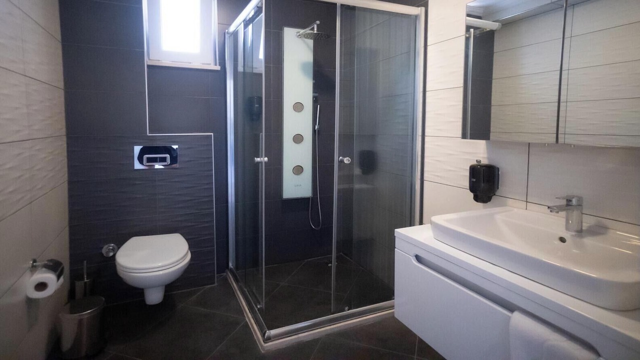 Photo of Bathroom in Camyuva