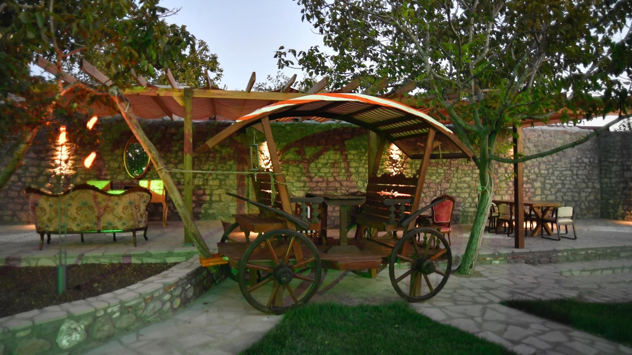 Photo of Outdoor in Behram
