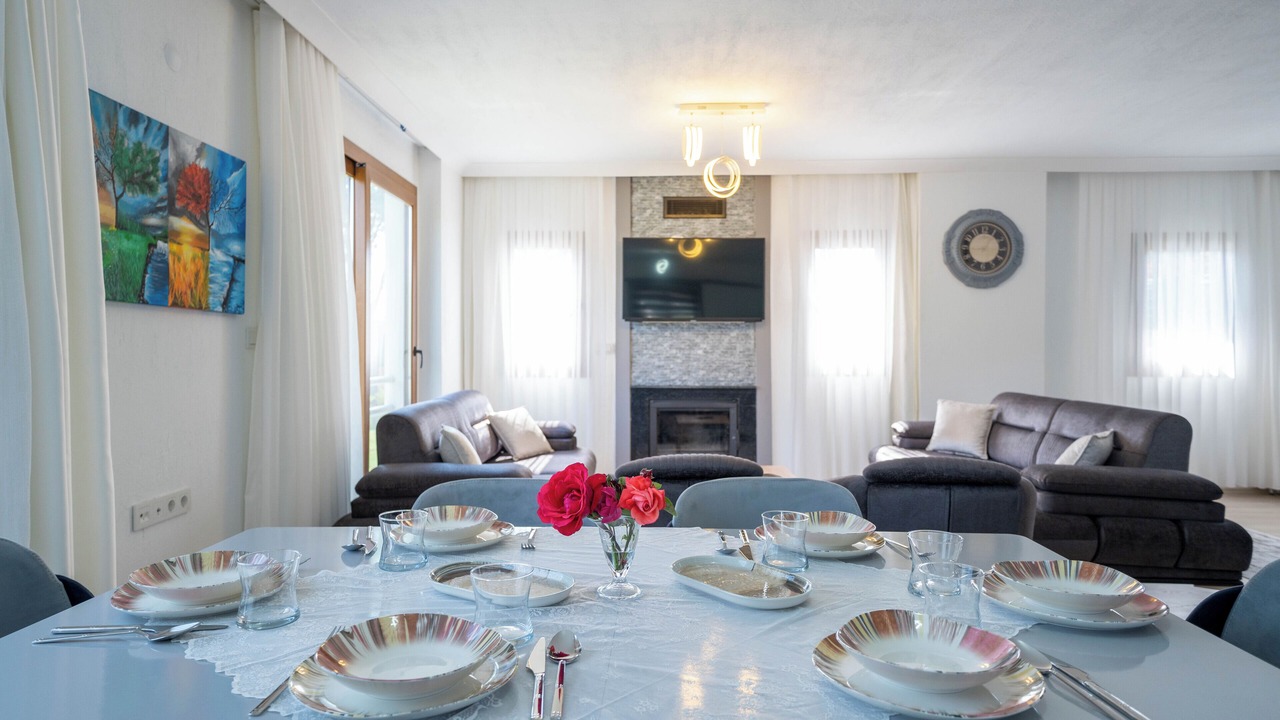 Photo of Livingroom in Mentese