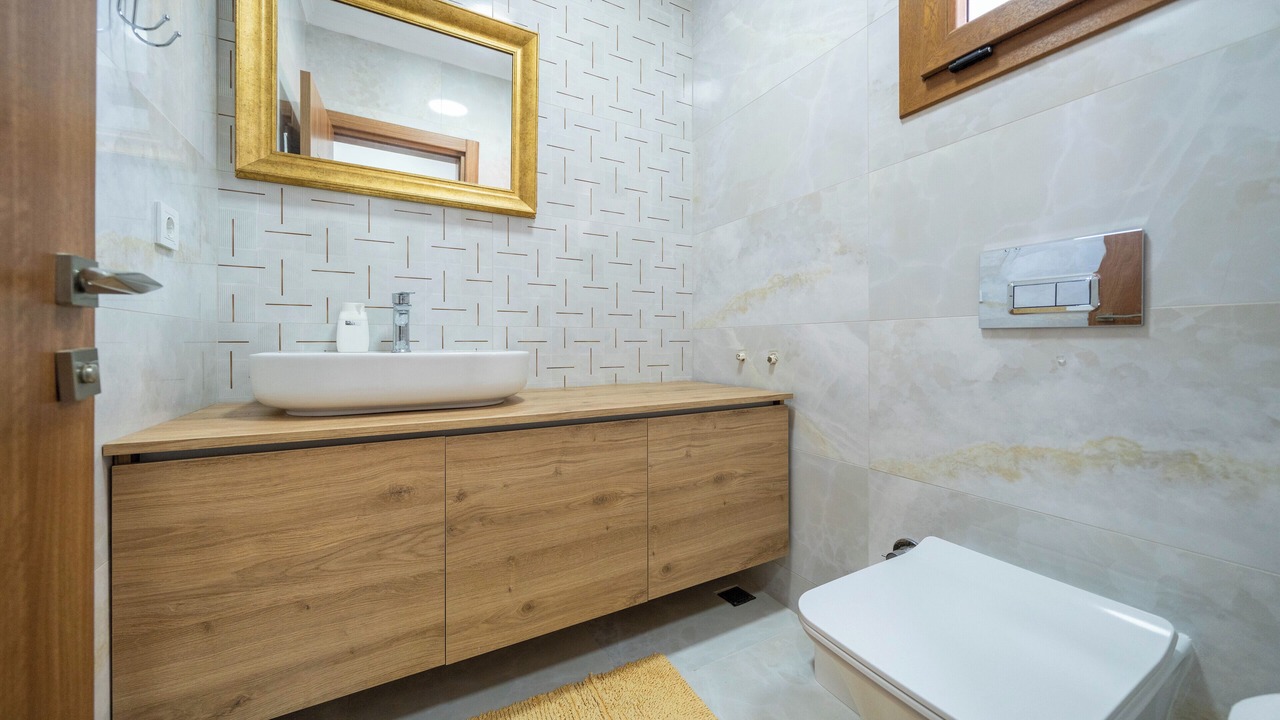 Photo of Bathroom in Mentese