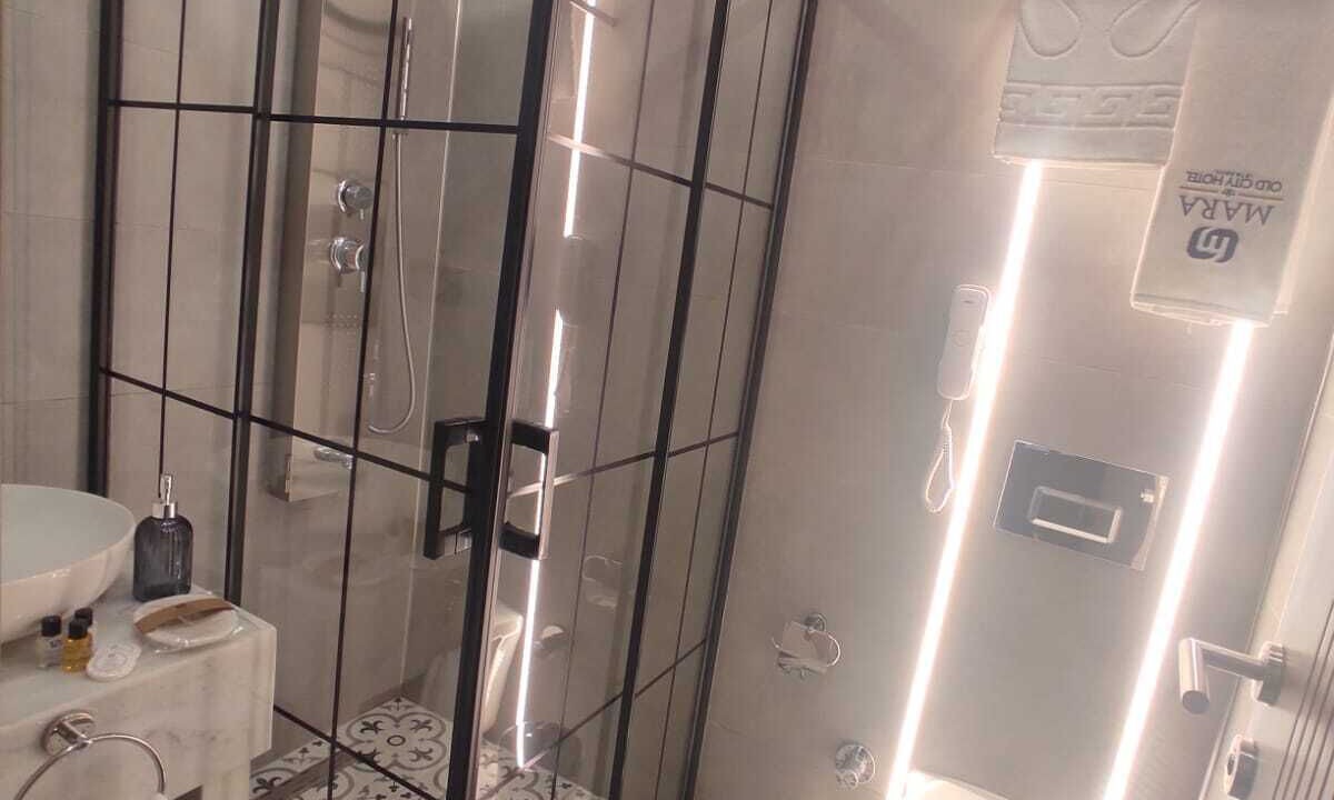 Photo of Bathroom in Sirkeci
