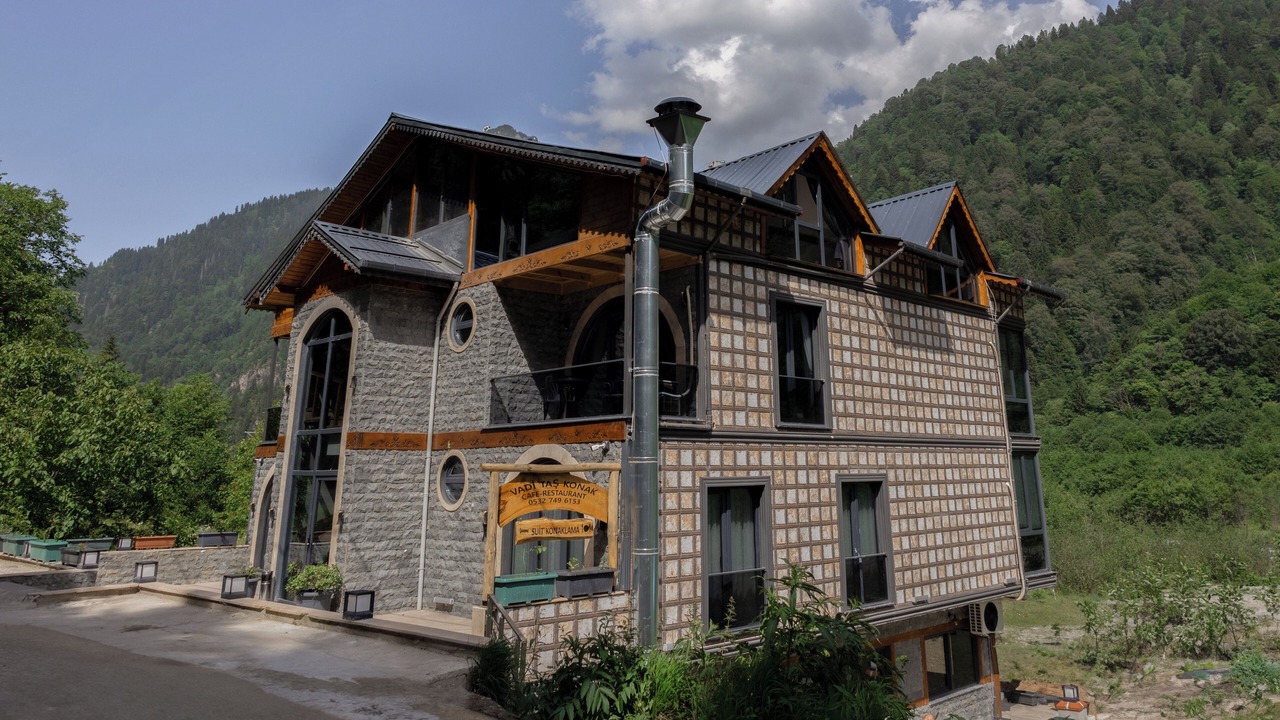 Photo of Outdoor in Camlihemsin