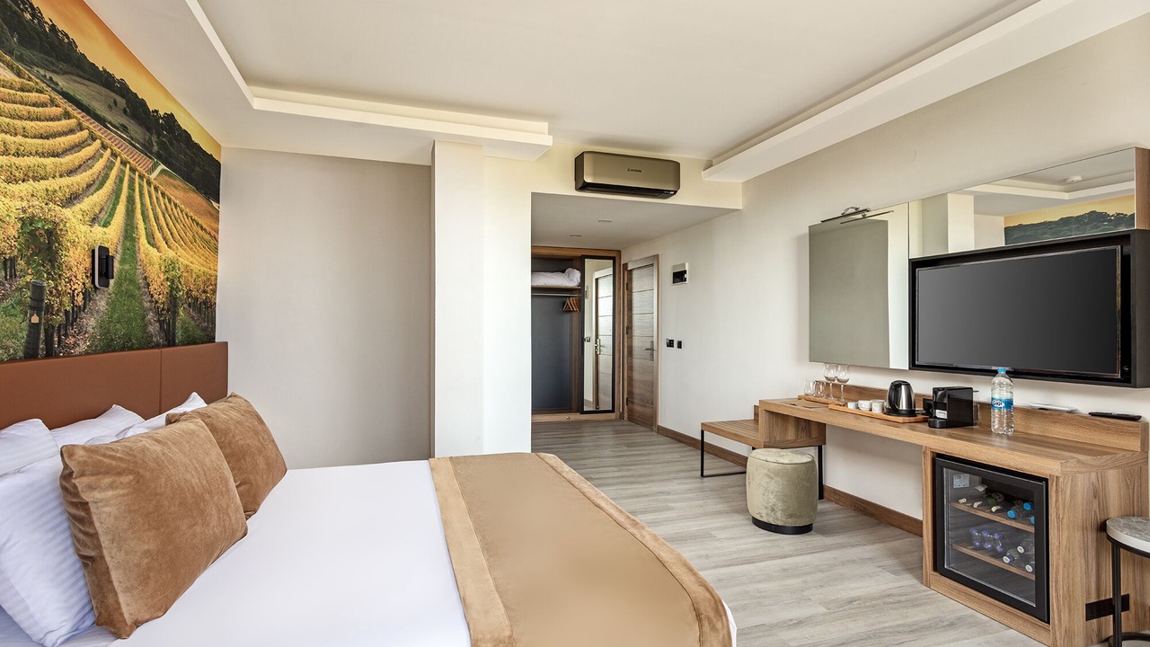 Photo of Bedroom in Elmali