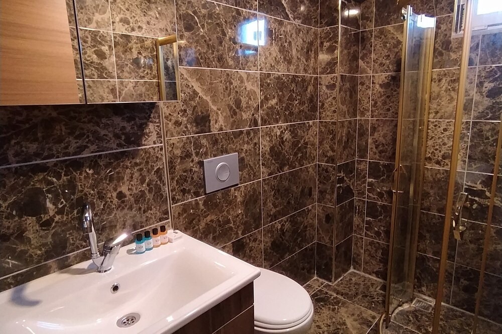 Photo of Bathroom in Atakum