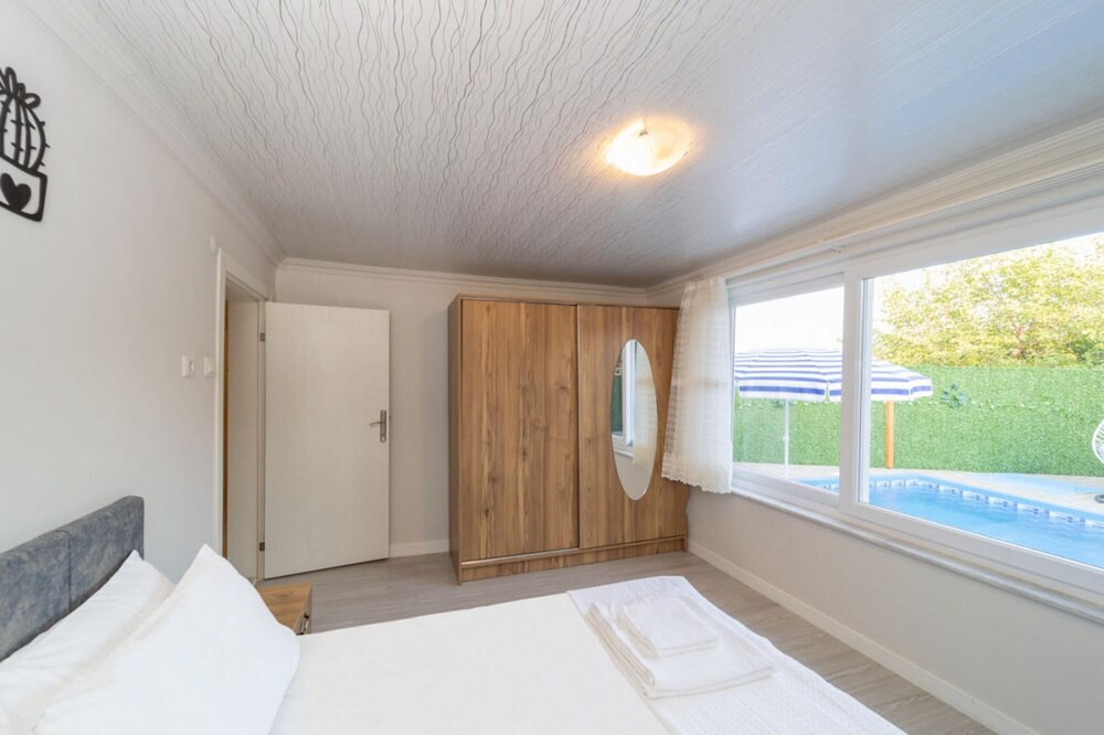 Photo of Bedroom in Lara