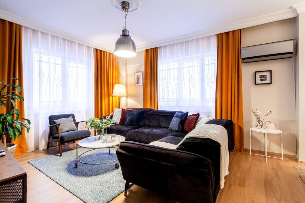 Photo of Livingroom in Osmanbey