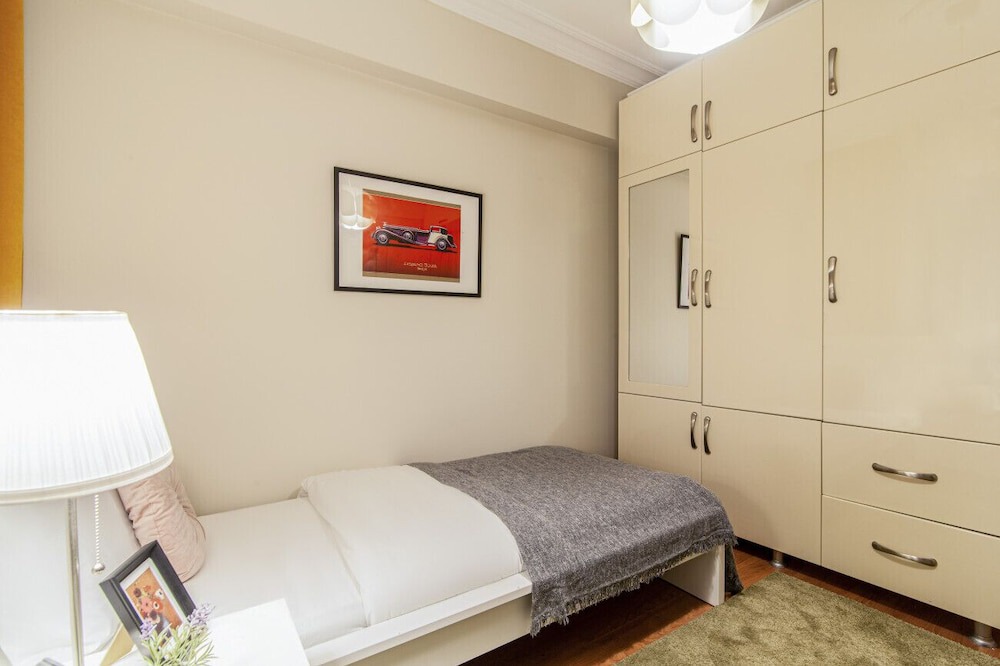Photo of Bedroom in Osmanbey