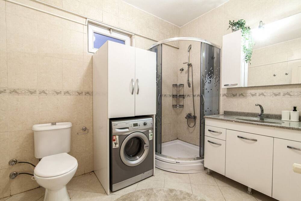 Photo of Bathroom in Osmanbey