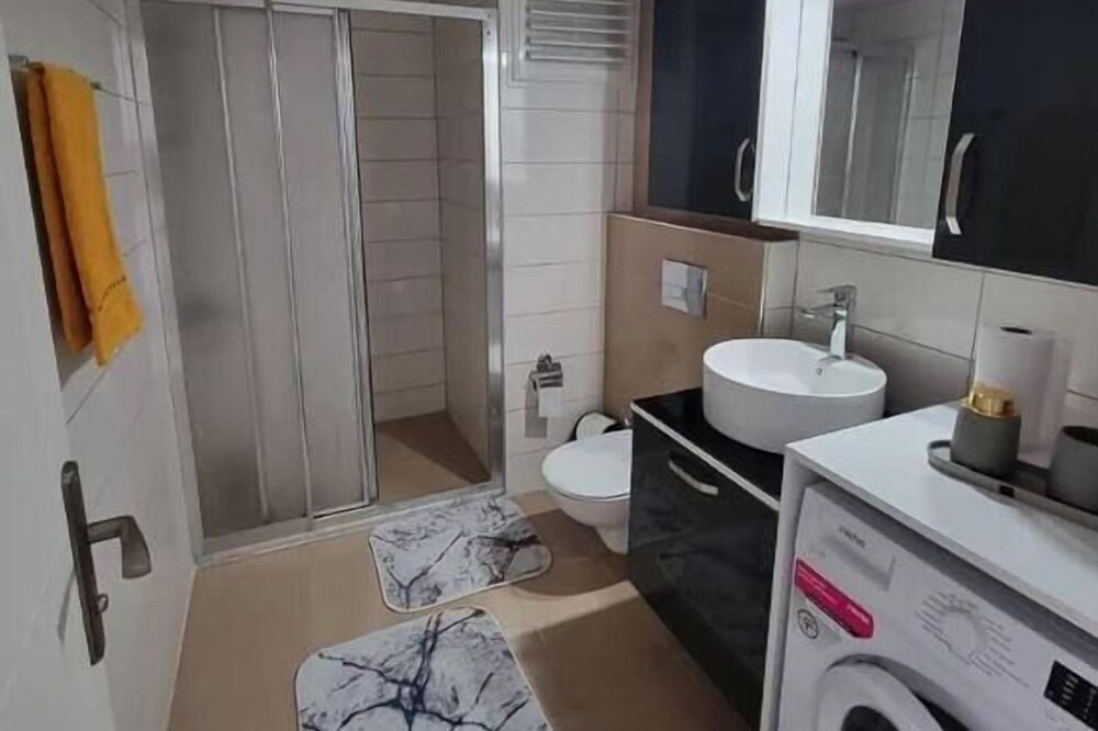 Photo of Bathroom in Mahmutlar