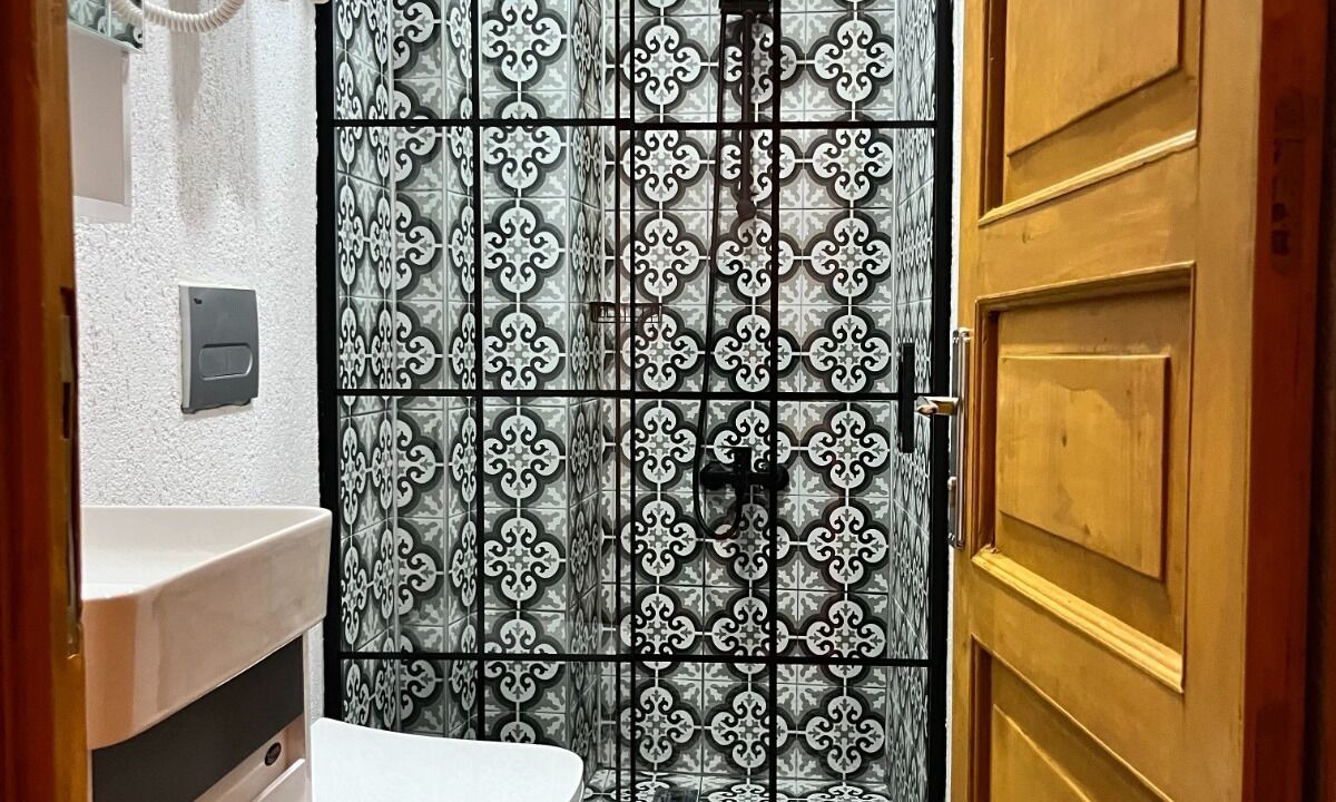 Photo of Bathroom in Kadikoy