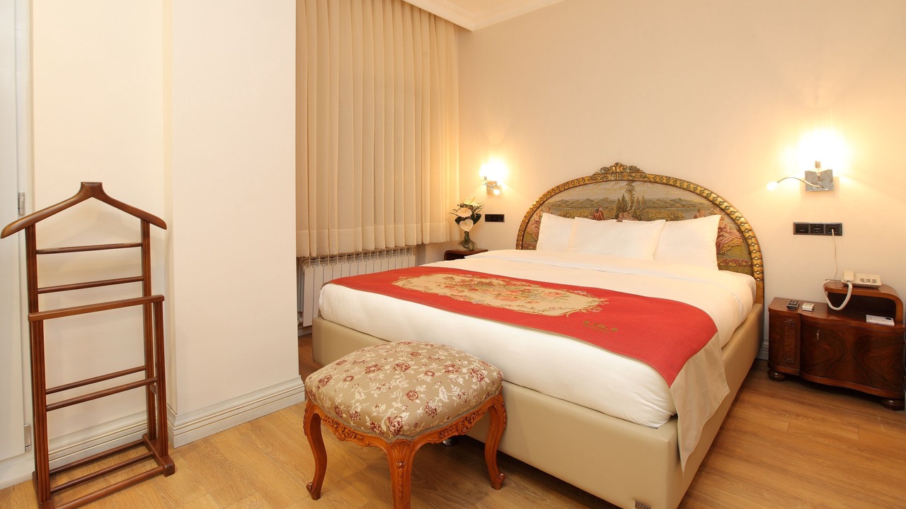 Photo of Bedroom in Gumussuyu Mahallesi
