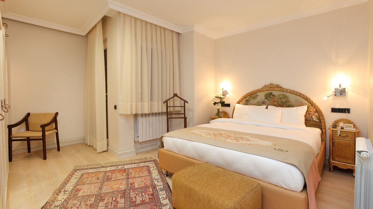 Photo of Bedroom in Gumussuyu Mahallesi