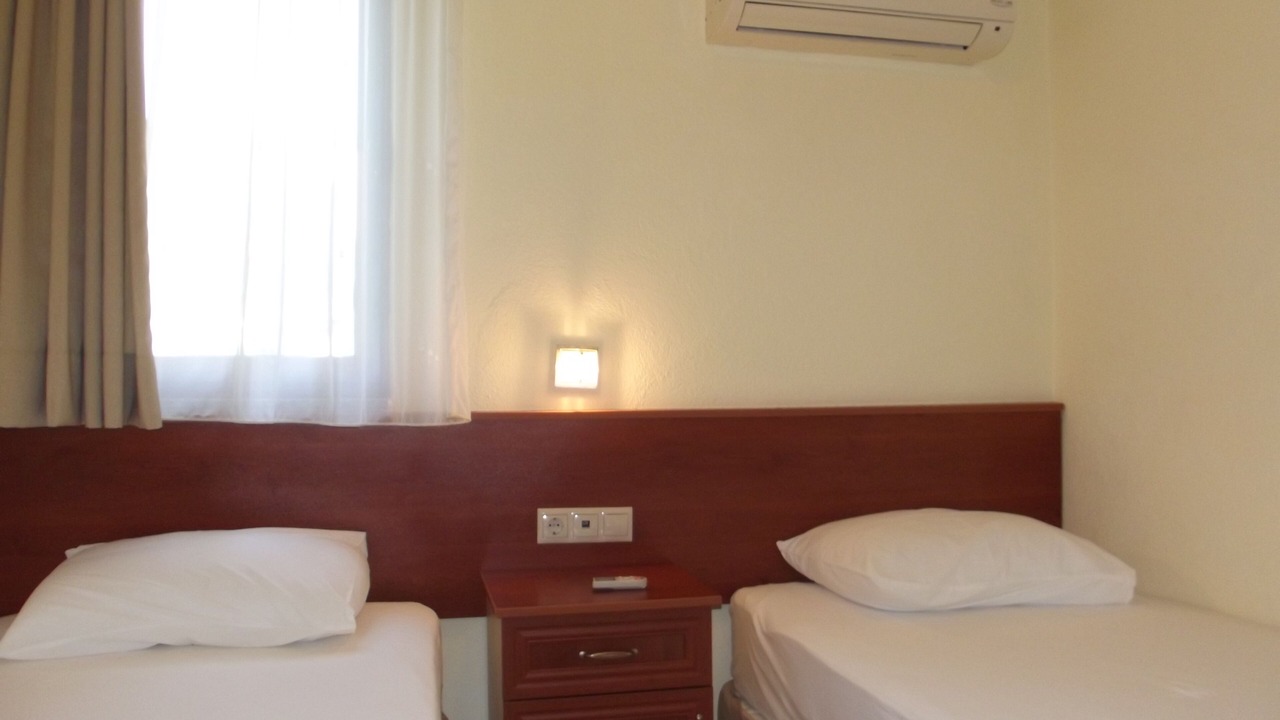 Photo of Bedroom in Icmeler