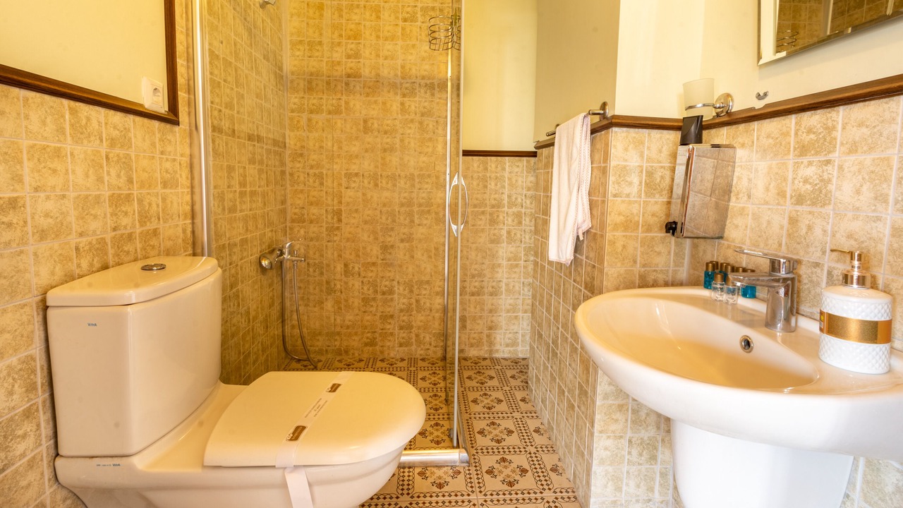 Photo of Bathroom in Iznik
