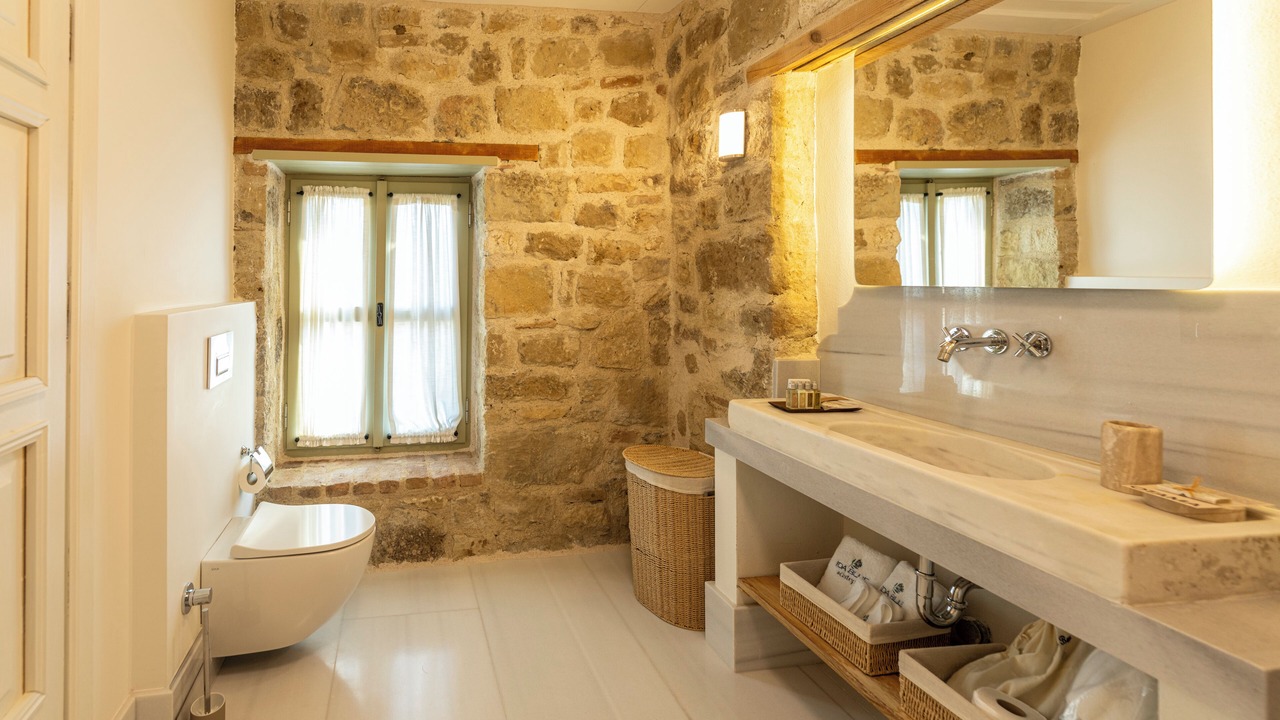Photo of Bathroom in Adatepe