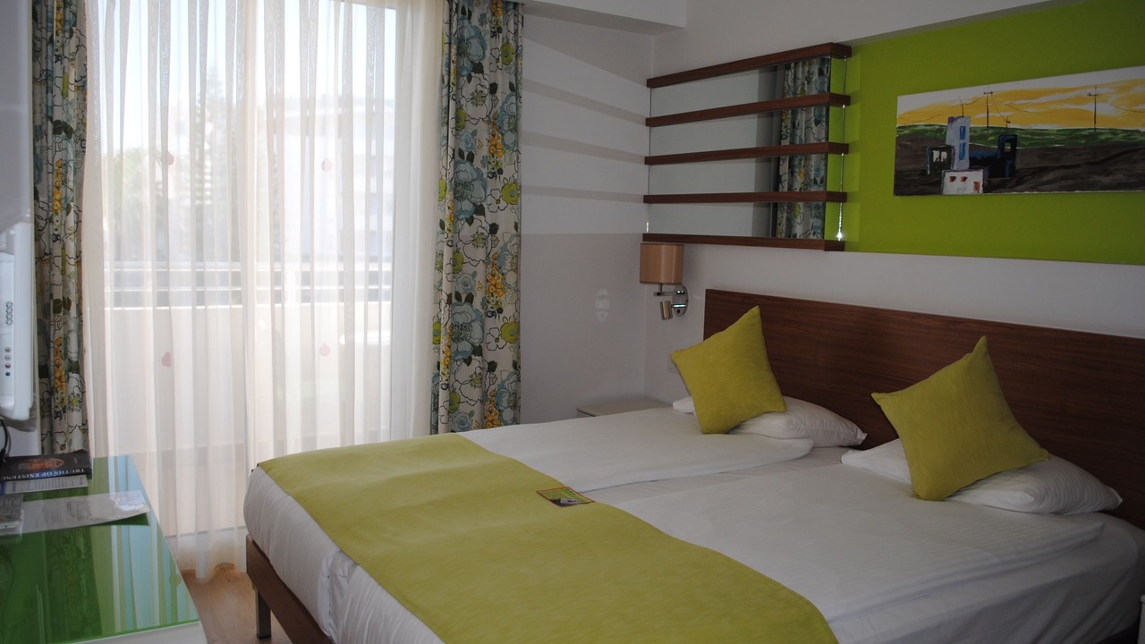 Photo of Bedroom in Side