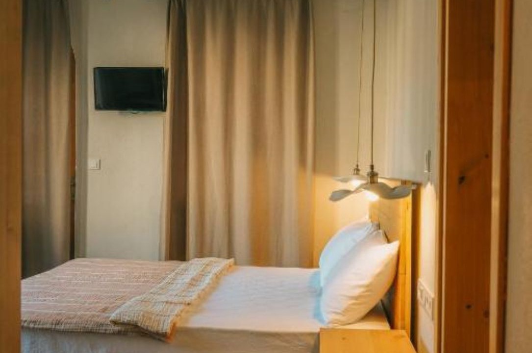 Photo of Bedroom in Side