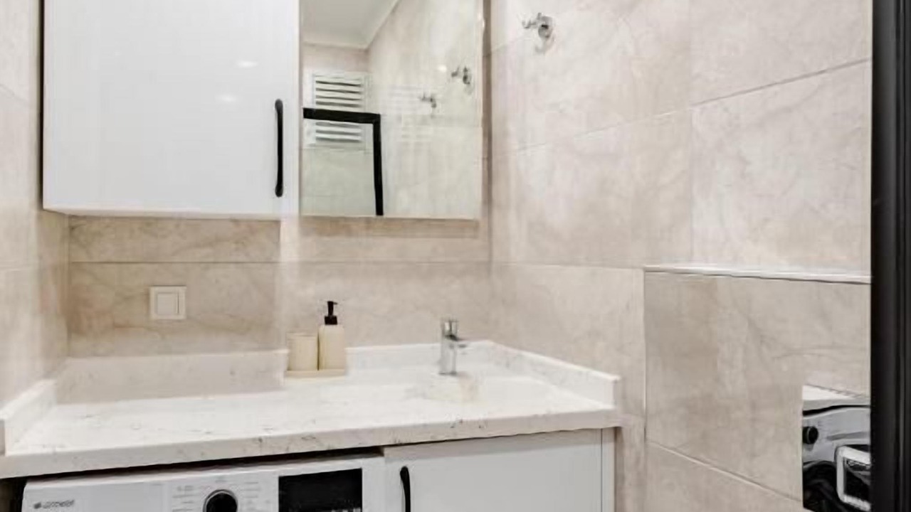 Photo of Bathroom in Cumhuriyet