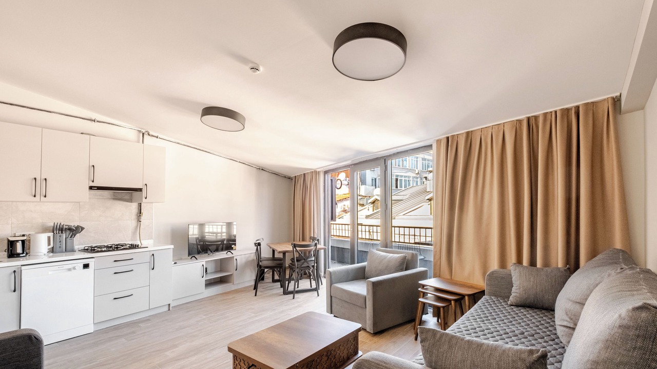 Photo of Livingroom in Cumhuriyet
