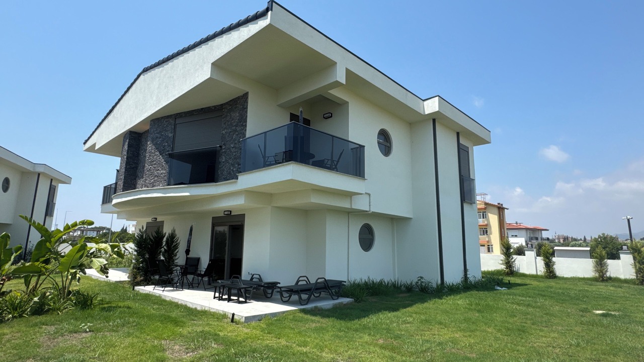 Photo of Outdoor in Side