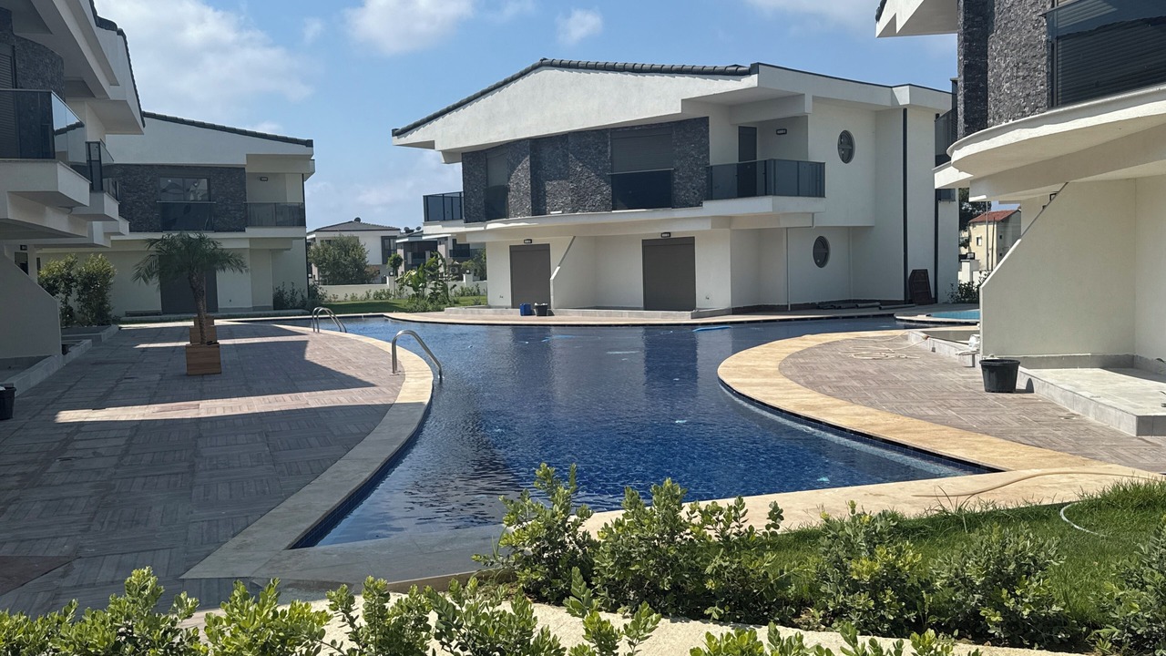 Photo of Outdoor in Side