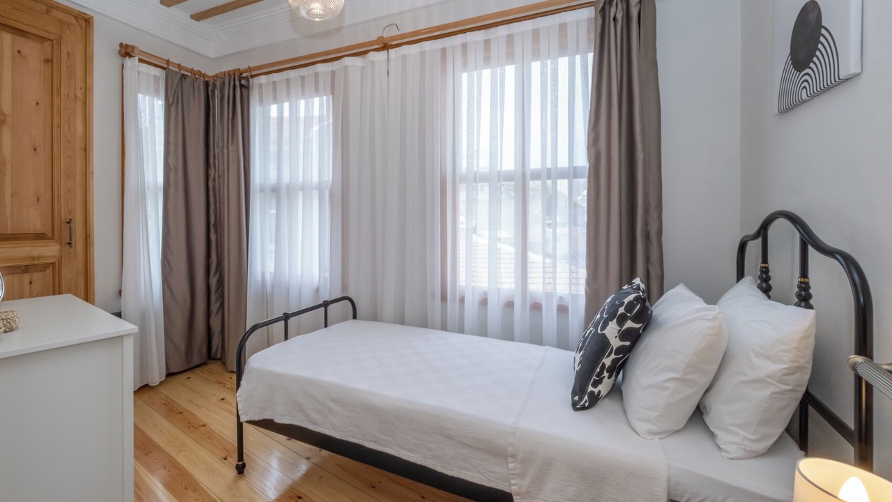 Photo of Bedroom in Besiktas