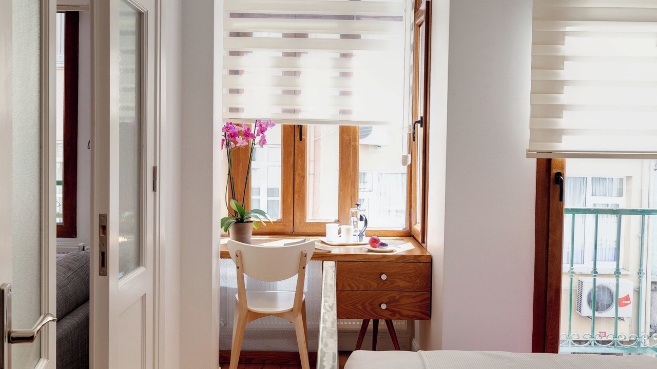 Photo of Bedroom in Bomonti