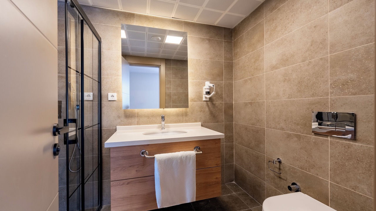 Photo of Bathroom in Eski Lara