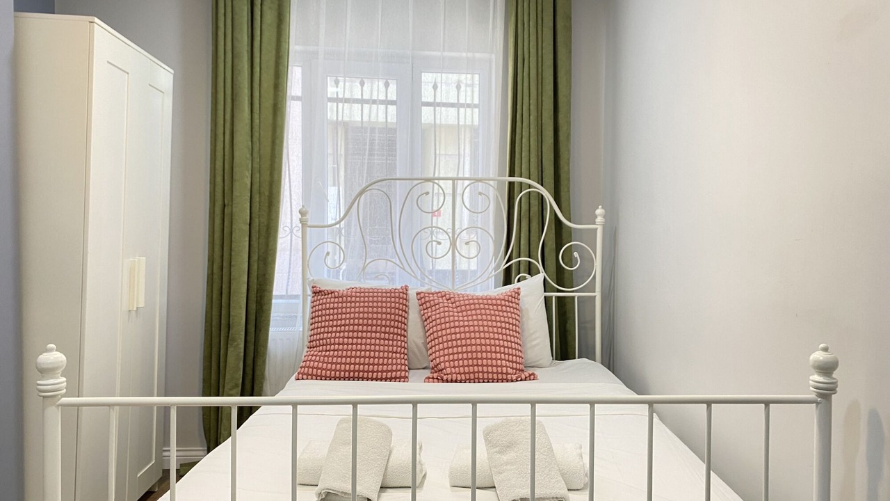 Photo of Bedroom in Balat