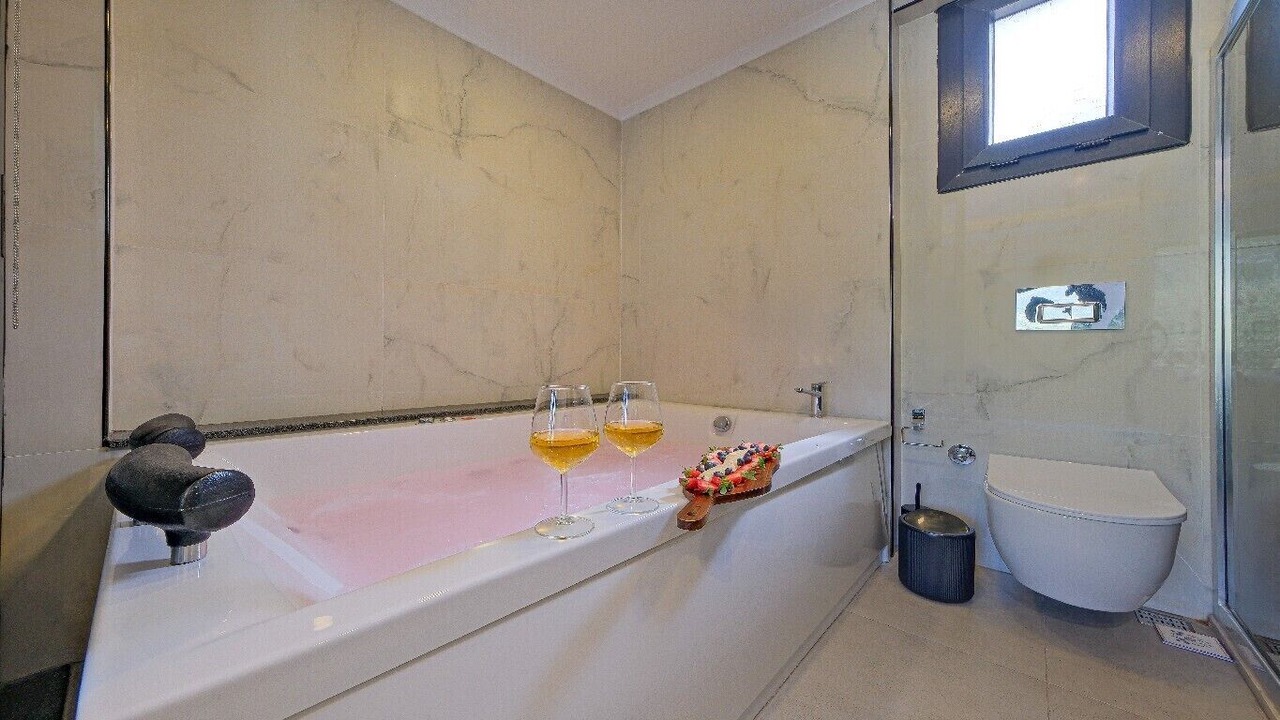 Photo of Bathroom in Oludeniz