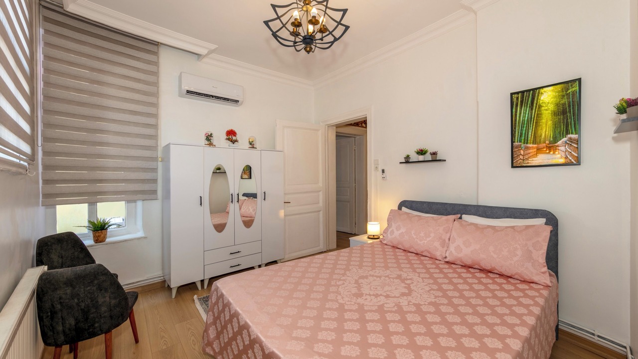 Photo of Bedroom in Taksim