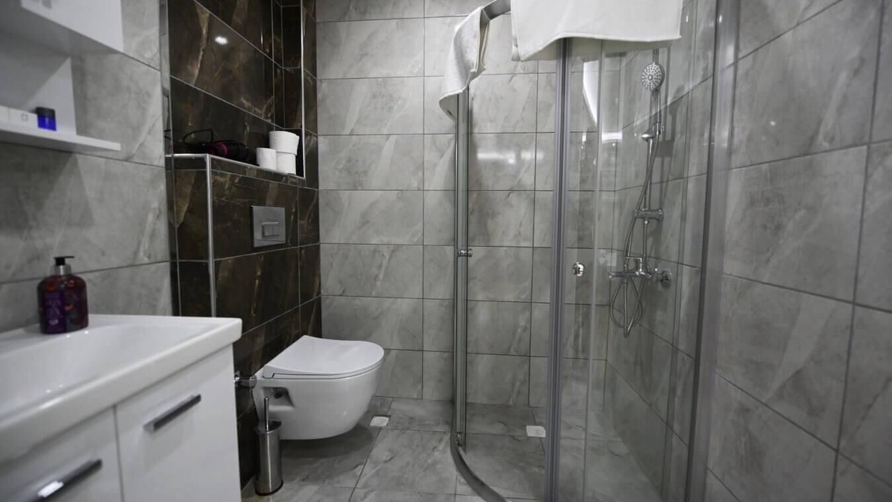 Photo of Bathroom in Demre